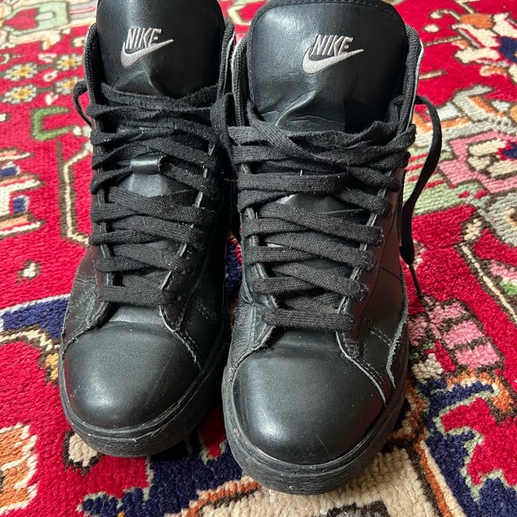 Nike Air Force Black High Tops - W 7.5 / Y6 - Picture 5 of 5